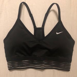 NIKE | Sports Bra
